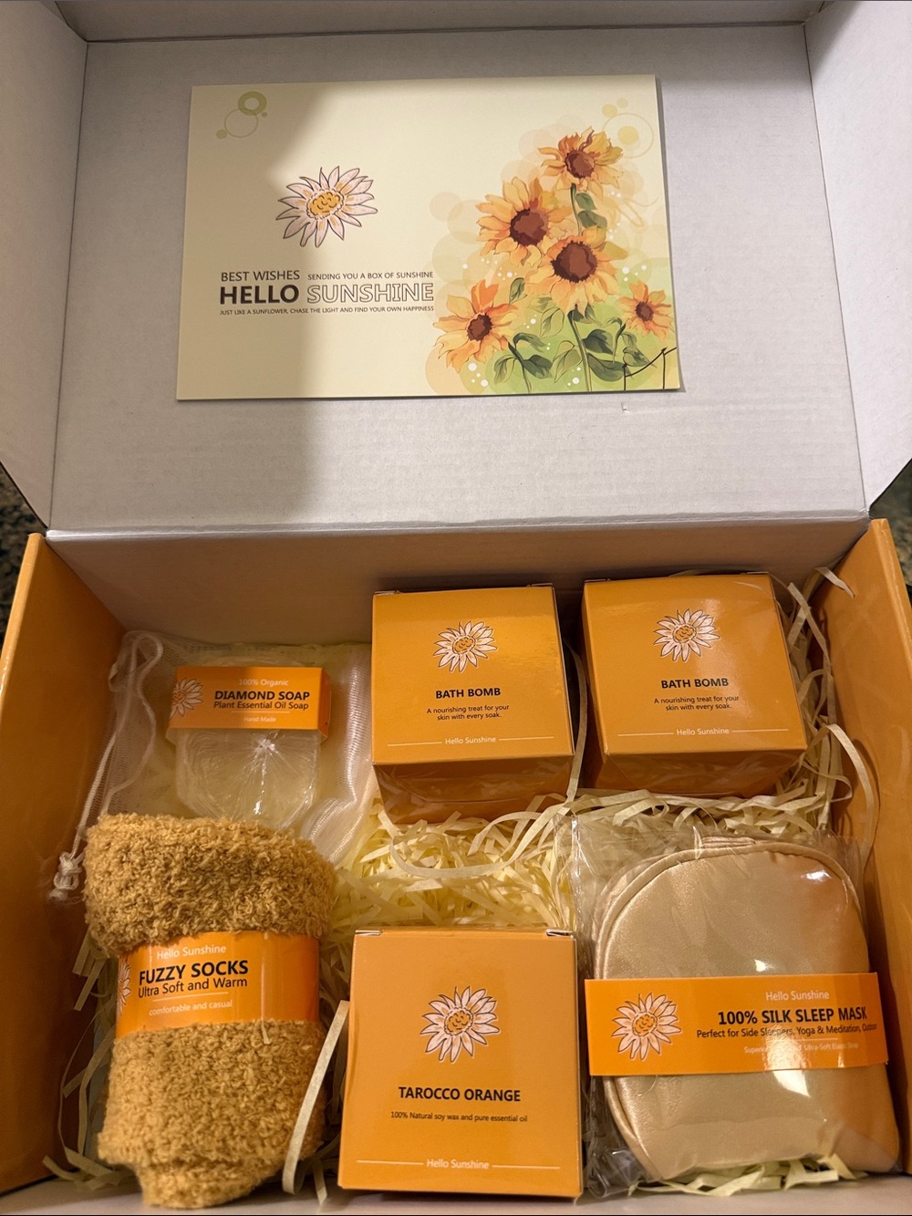 Hello Sunshine Sunflower Box of Sunshine Self Care Gift Set NWT🌻